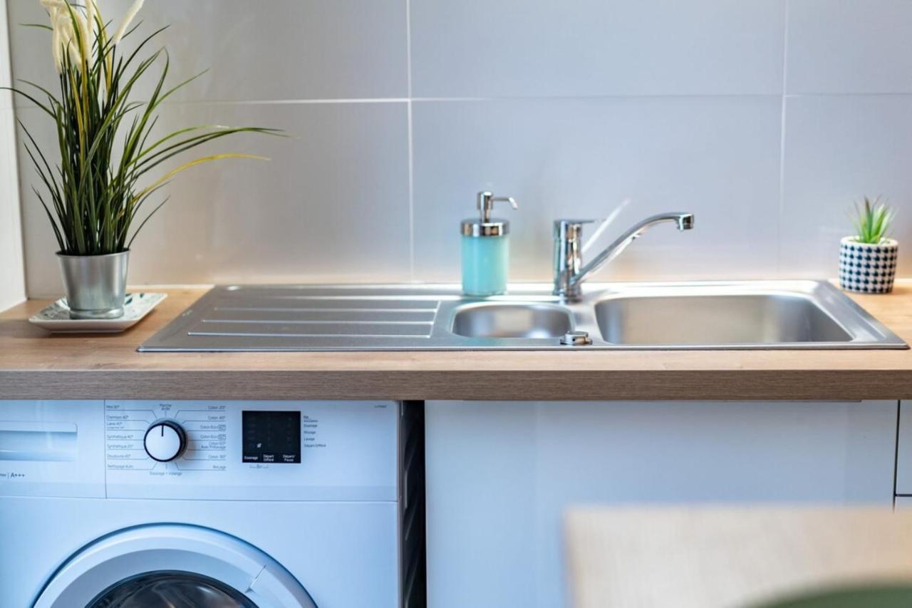 Charming Renovated Studio - Villeurbanne Ngoại thất bức ảnh